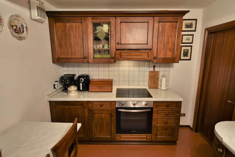 Temu Apartment | Nice apartment for 4 people with TV, pets allowed and parking