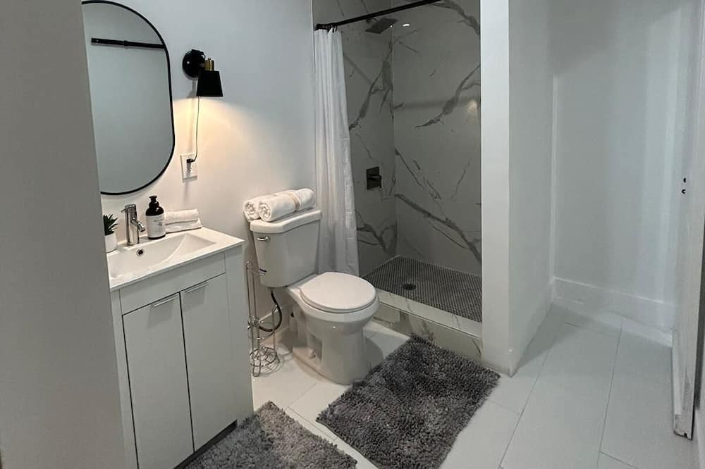 West Bronx Apartment | Luxury OneBed Unit