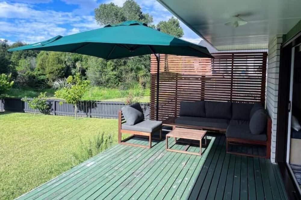 Tauranga House | Nature’s Edge - 200m from Hospital