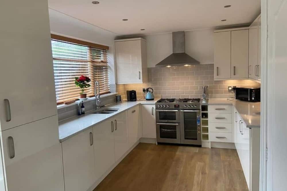 Chorley House | Newly refurbished house -Astley village