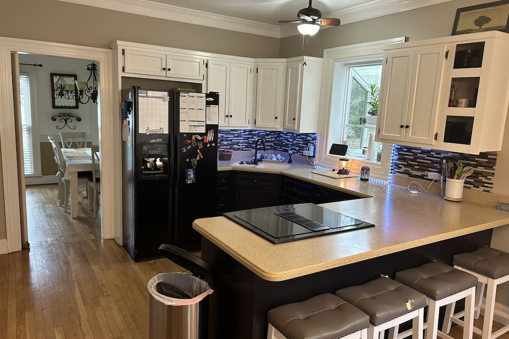 Harbison House | Great space for Masters week