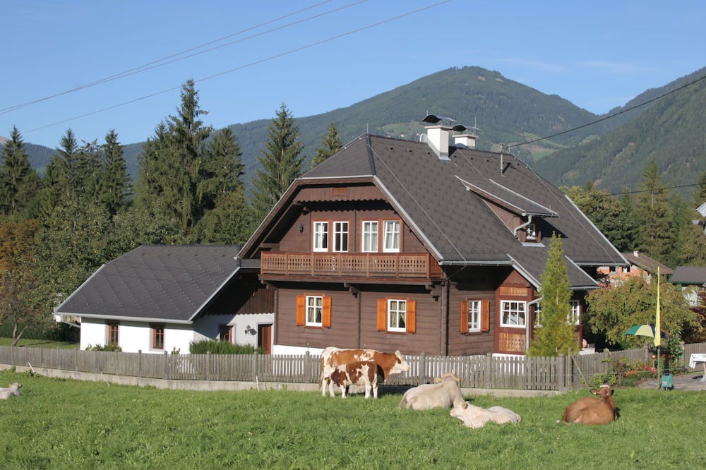 Fellbach House | Quiet holiday home with infrared sauna