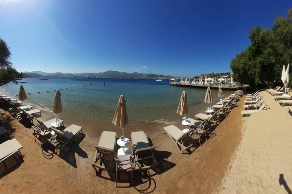 Yalikavak Apartment | 2-1 Suit in Yalikavak with pool and on the beach