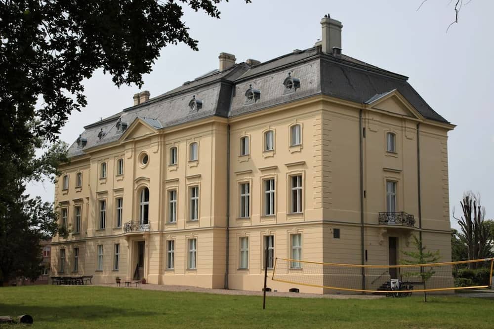 Muncheberg Apartment | Apartment Gustl - Gustav Seitz Gästehaus