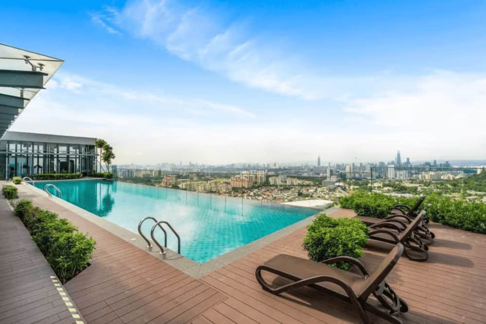 Taman Mutiara Apartment | EkoCheras Serviced Residence