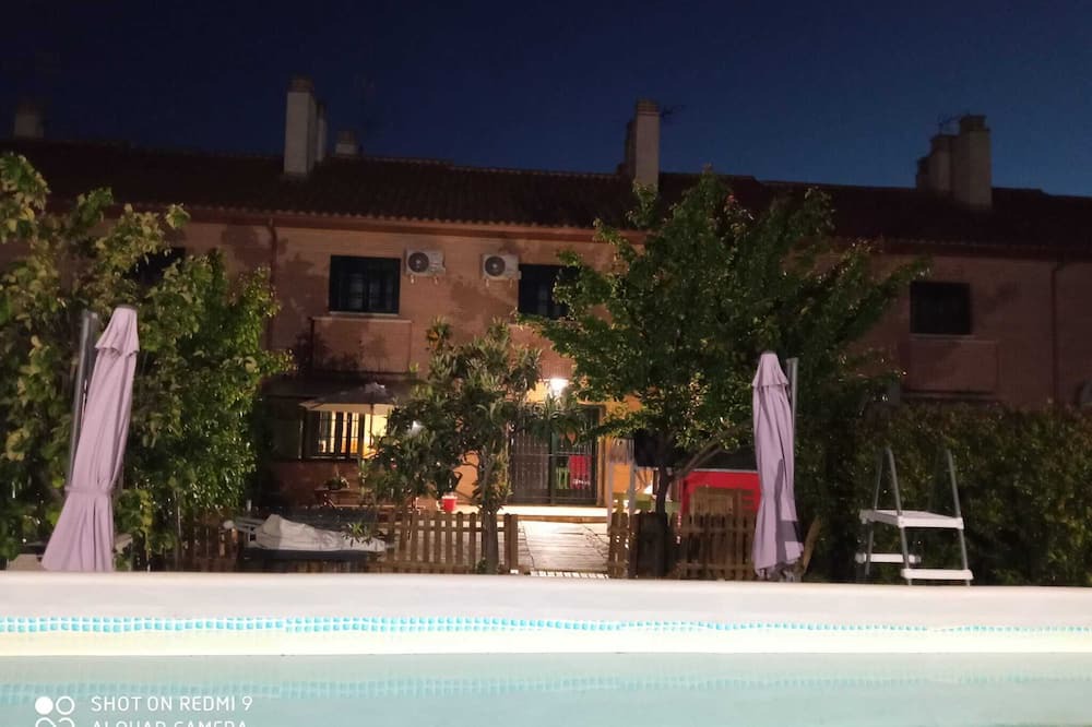Cobisa Ski Chalet | Jimenpi Puig DU FOU a 9 Minutos del Parque Temático y a las Afuertas de Toledo