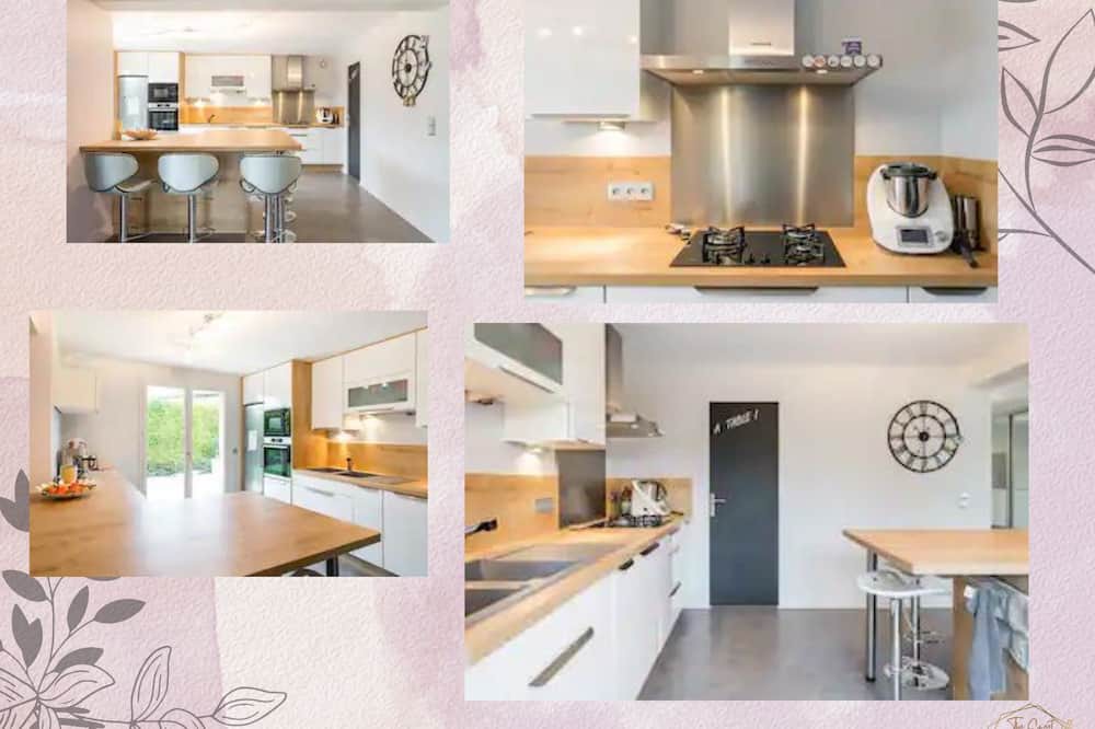 Corbas Villa | Grande Maison Parme à 15 mn de Lyon Centre /idéale Pour des Vacances en Famille
