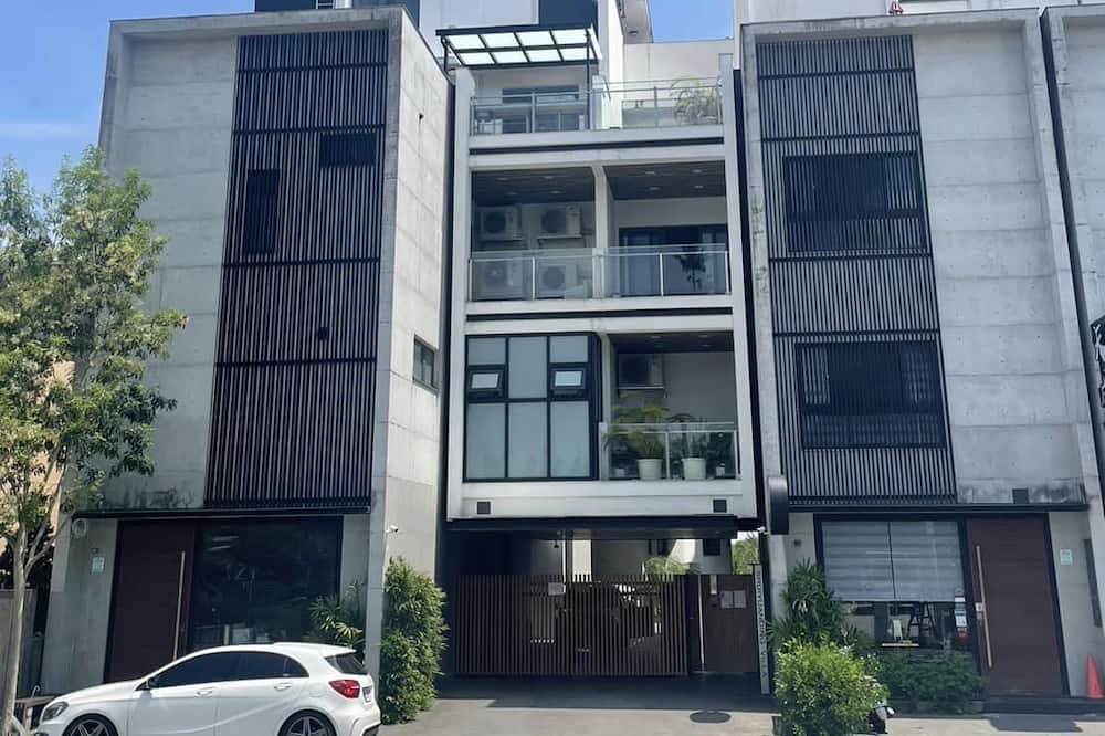 Dongshan Bed & Breakfast | H-house