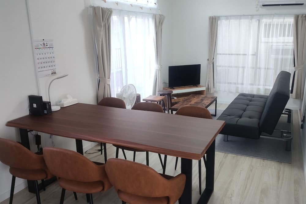 Iwatsuki House | Entire building reserved - Private house Acorn House / Saitama Saitama