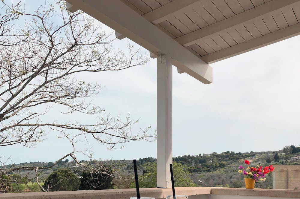 Specchia Villa | Beautiful Mediterranian Villa with pool