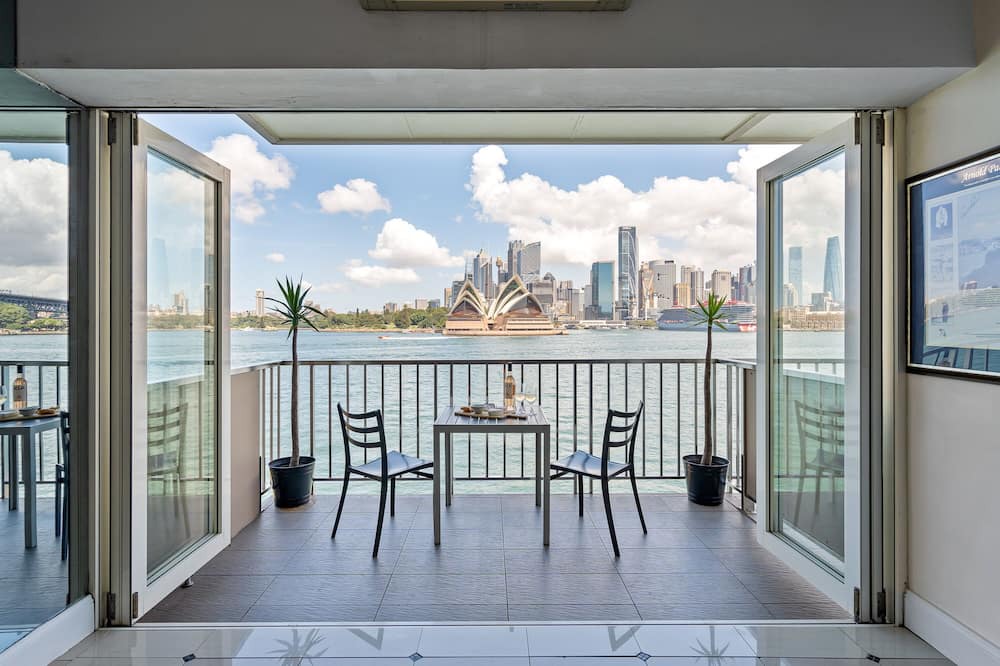 Kirribilli Condo | The Opera View - Luxury Waterfront & Amazing Views