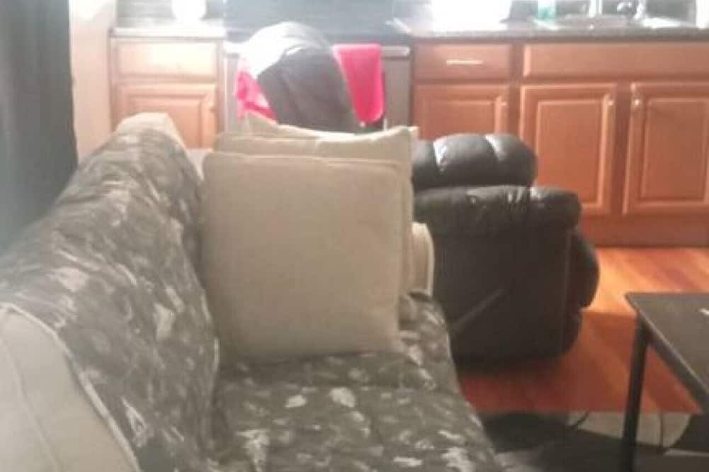 Niskayuna Apartment | king size one bed room