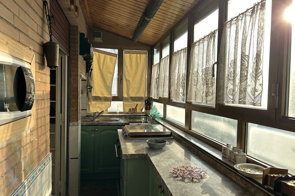 Zona LIII Tomba di Nerone Apartment | Appartamento Cassia Gradoli in Roma, A/C