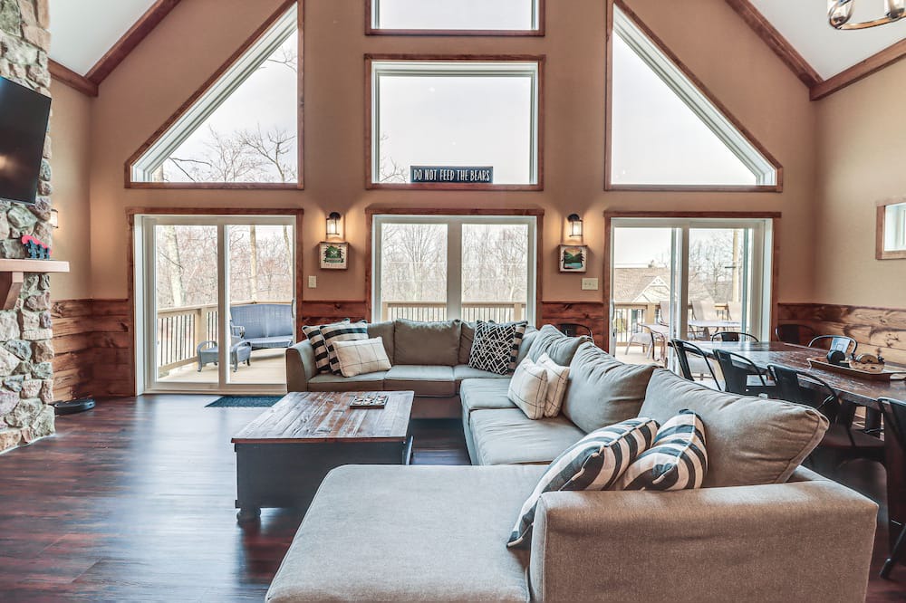 Sybertsville House | Spacious Hazleton Retreat w/ Grill & Game Room!