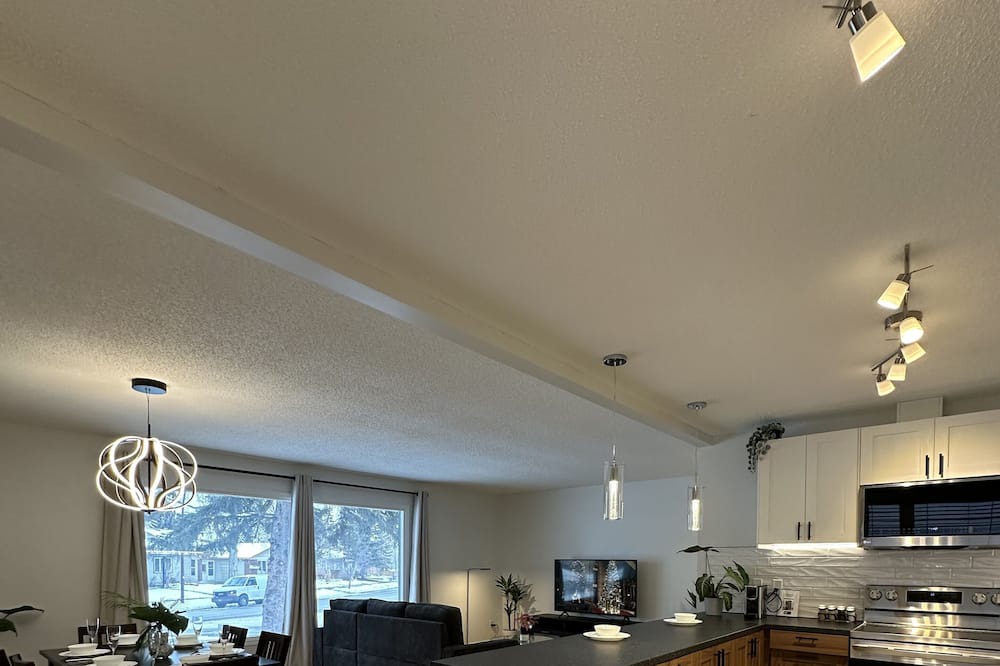 Southeast Calgary House | Main Floor 3 bedroom, sleeps 5-6, family-friendly.
