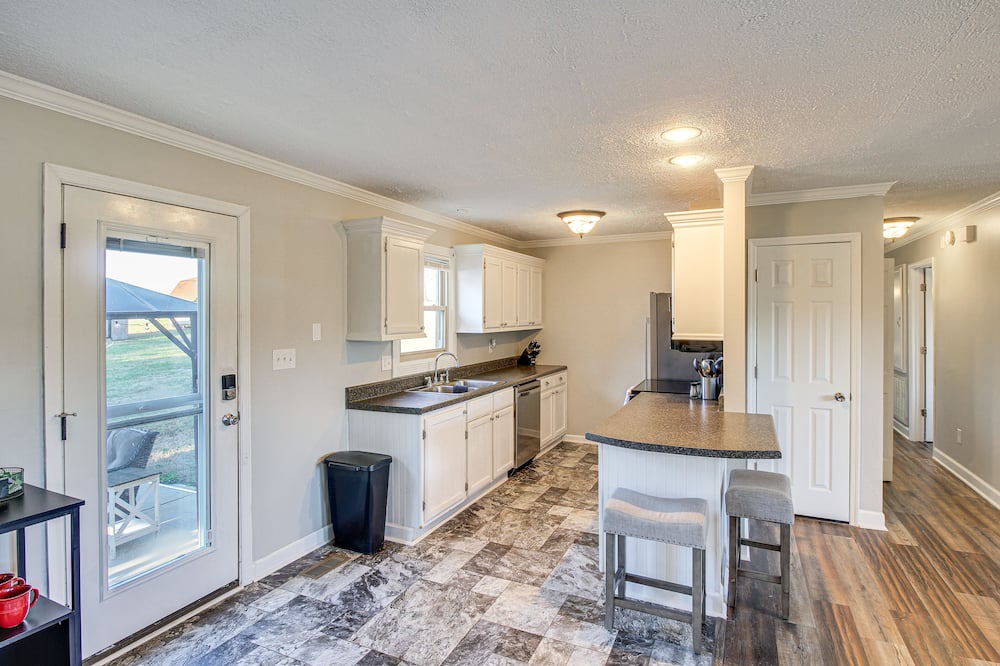 Winchester House | Charming Winchester Escape, 7 Mi to Downtown!
