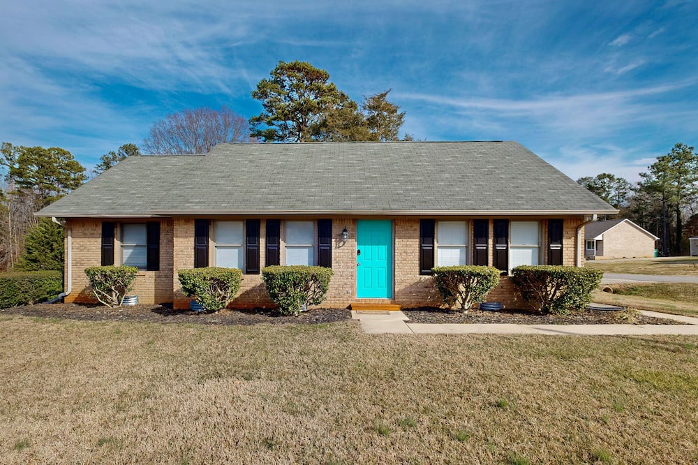 Salisbury House | Perfectly located home with deck, open layout, smart TVs, central AC, & W/D