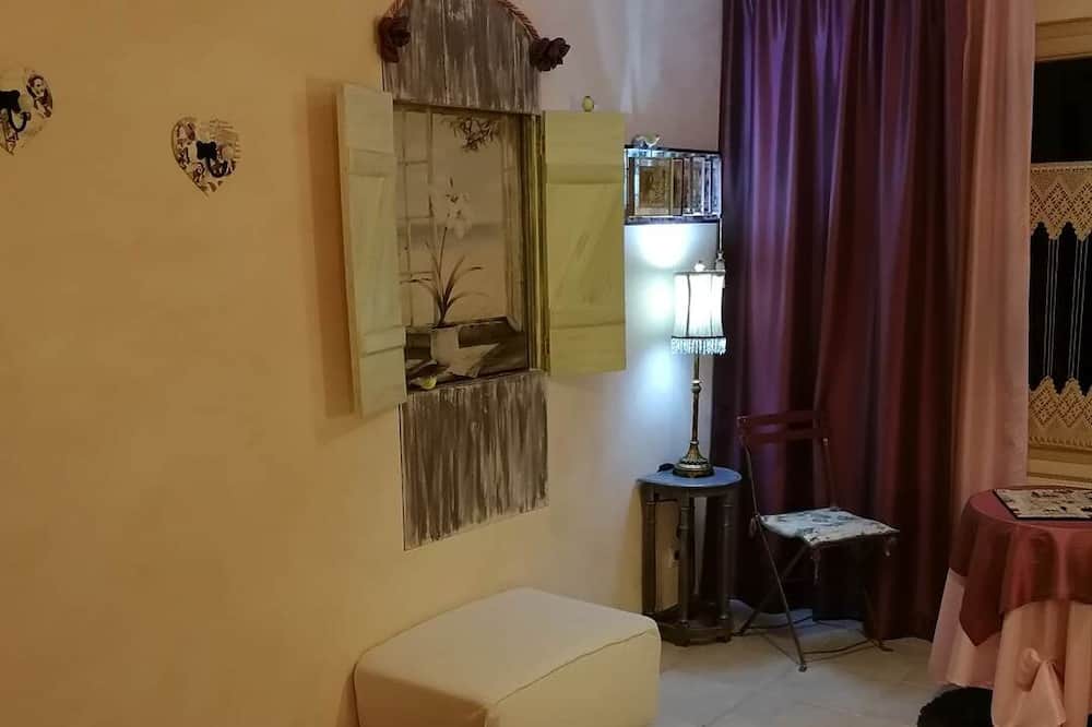 Pont-Melvez Bed & Breakfast | La Suite Confort, Demeure de la Vendémière, Dans les Côtes D'armor en Bretagne