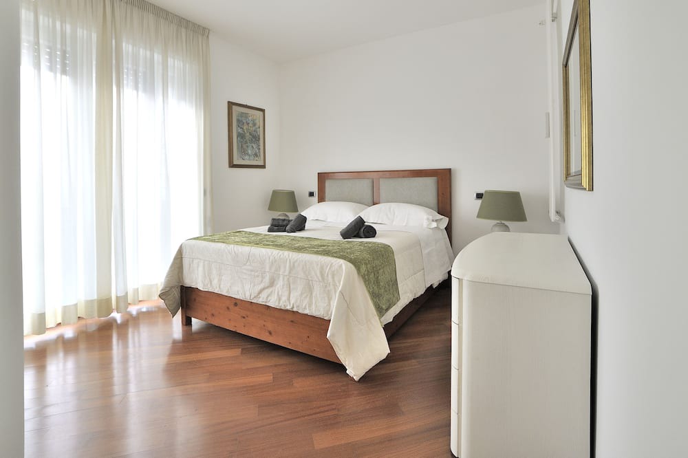 Tor di Quinto Apartment | Vrbo Property