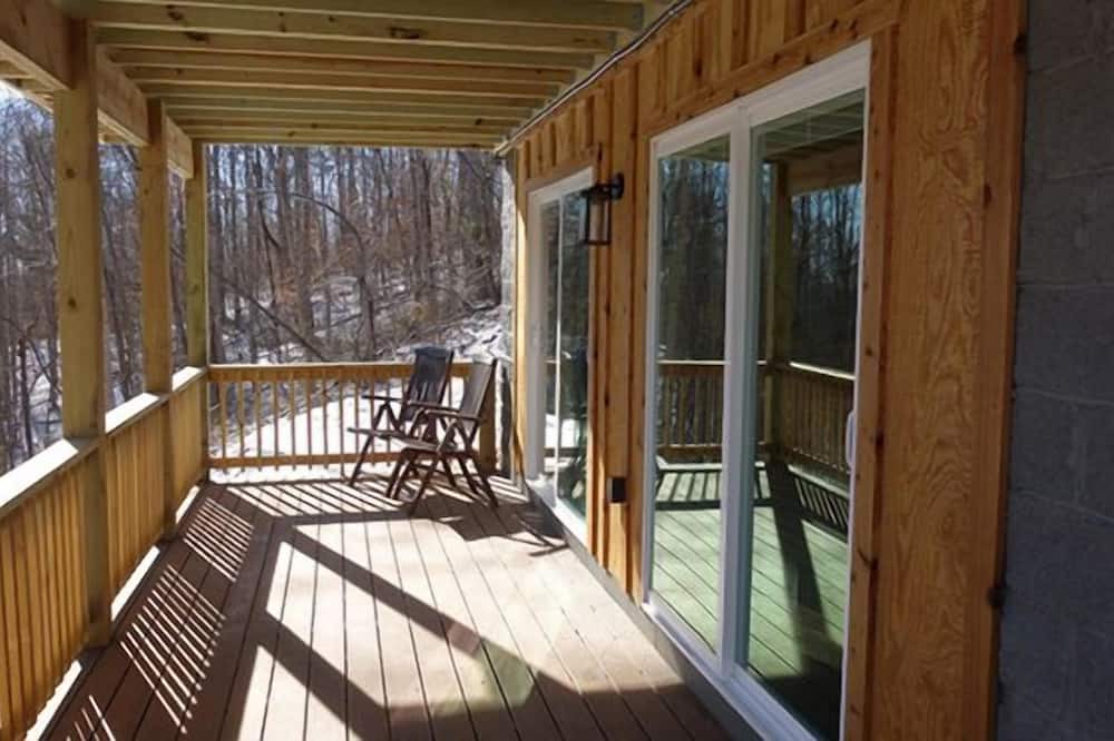 Hood Cabin | Toasted Marshmallow Cabin