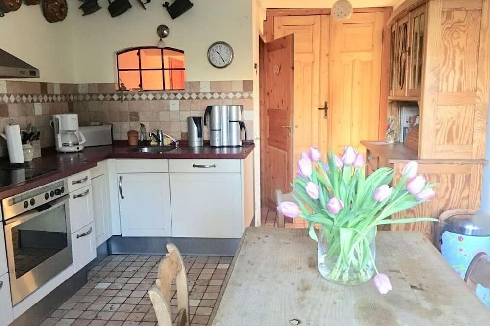 Suderstapel Apartment | Holiday home Eider Cottage
