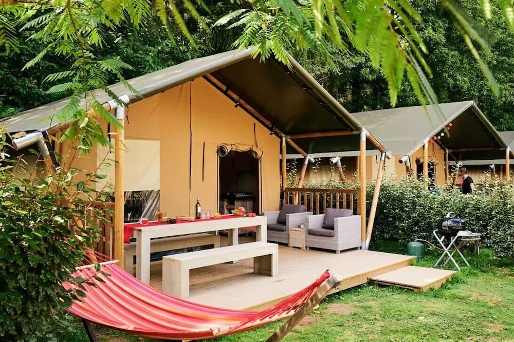 Les Abrets en Dauphine House | Camping le Coin Tranquille by Villatent **** - Villatent Nomad - 6 people