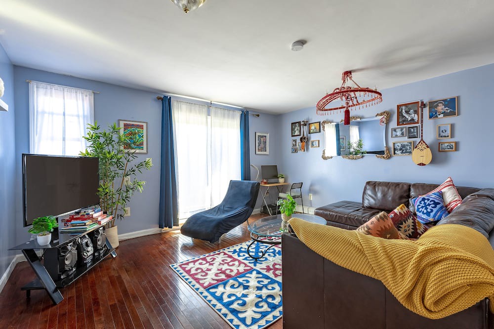 Crown Heights House | Charming Duplex Retreat 15 Mins to Manhattan
