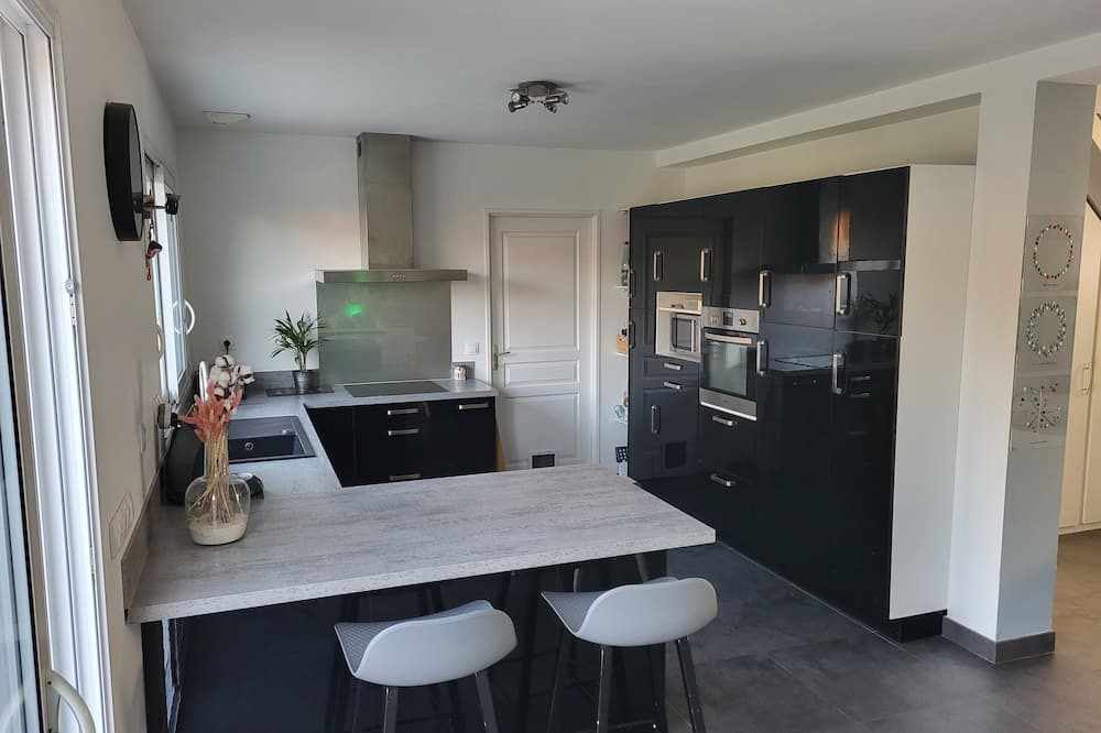 Villiers-Saint-Frederic House | Maison Familiale de 120m2 et son Jardin Idéalement Placée Pour JO 2024