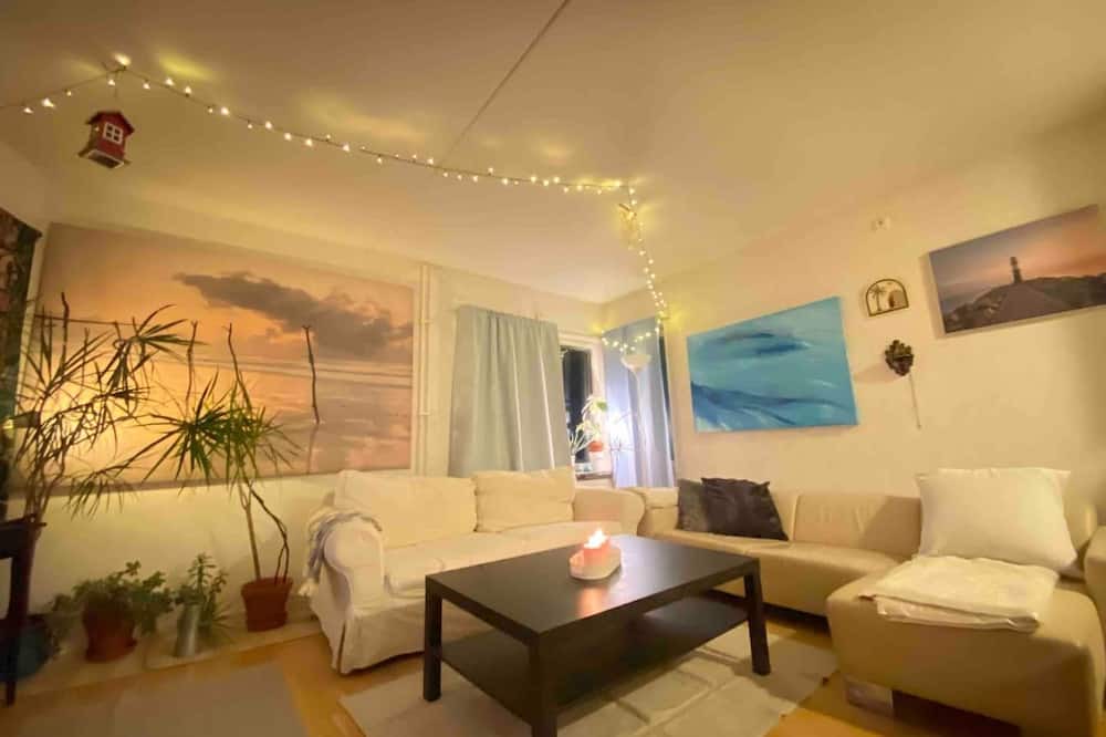 Tullinge Apartment | Luxurious Apartment 10 min From City