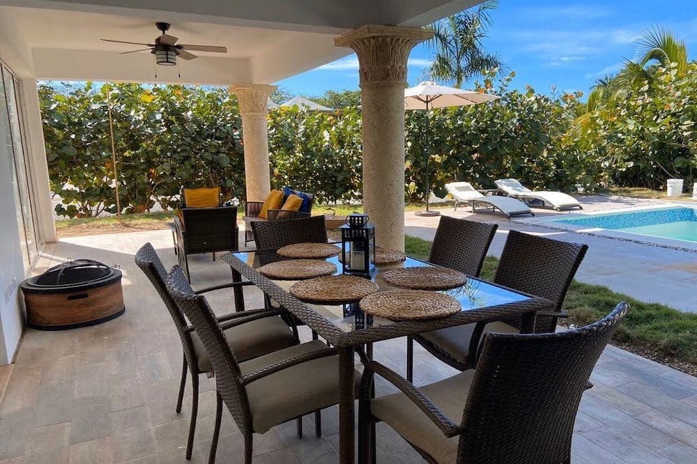 Sabana Palenque Bed & Breakfast | Coconut Beach Apartment @drvacationsrental