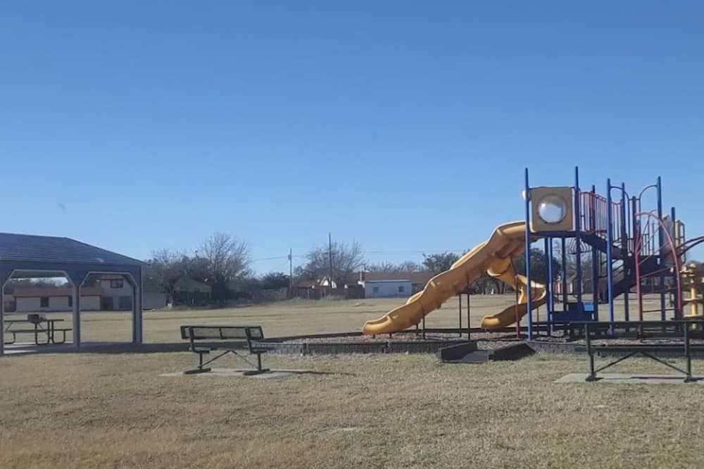 Copperas Cove Other | Eclipse Campsite - SYZ24