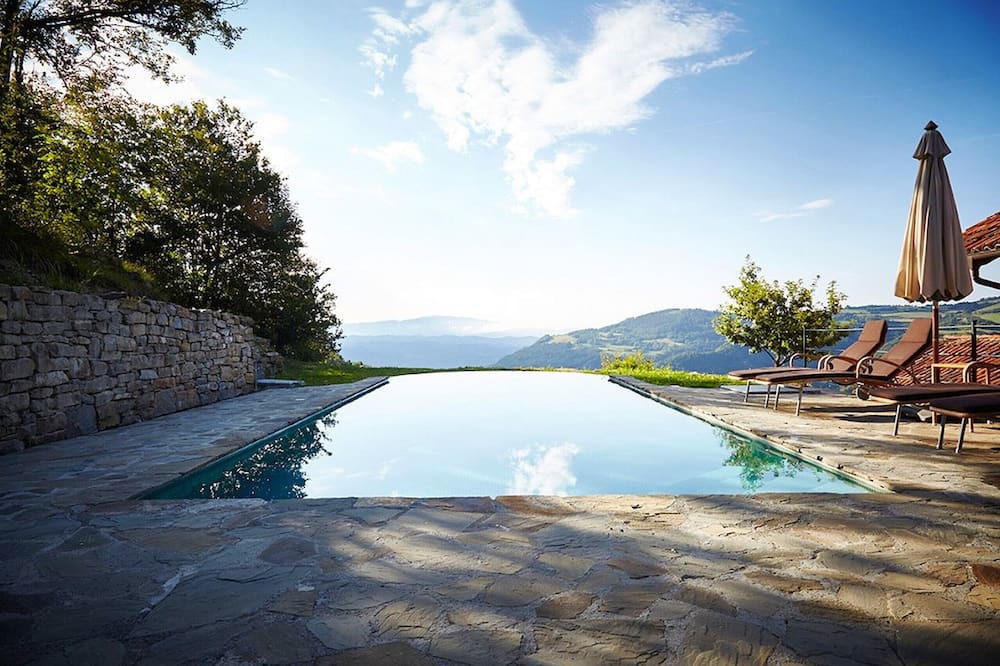 Roccaverano Villa | Enchanting countryside villa with private pool and views! - Villa Mila
