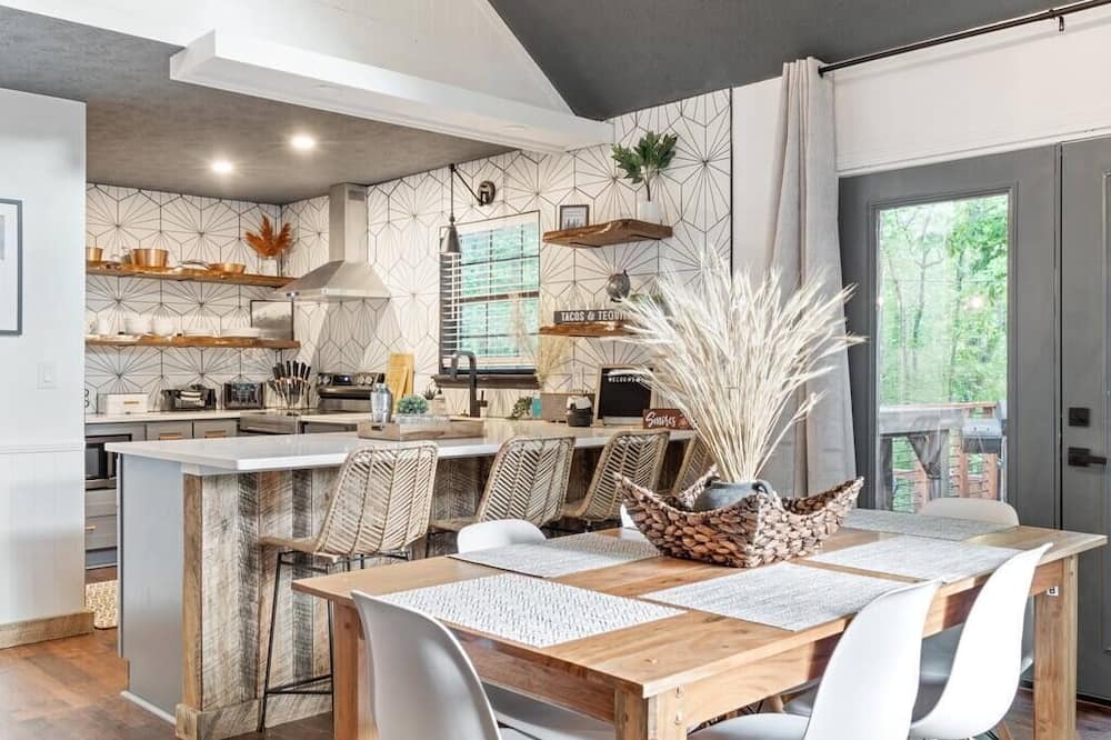 Eagle Mountain House | New Cabin in Mtn Community Hot Tub Fire Pit