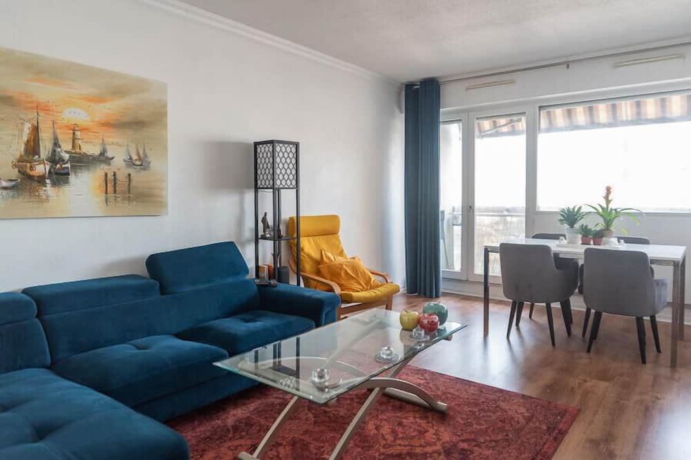 Malakoff Apartment | Spacious 75 m² family apartment in Malakoff