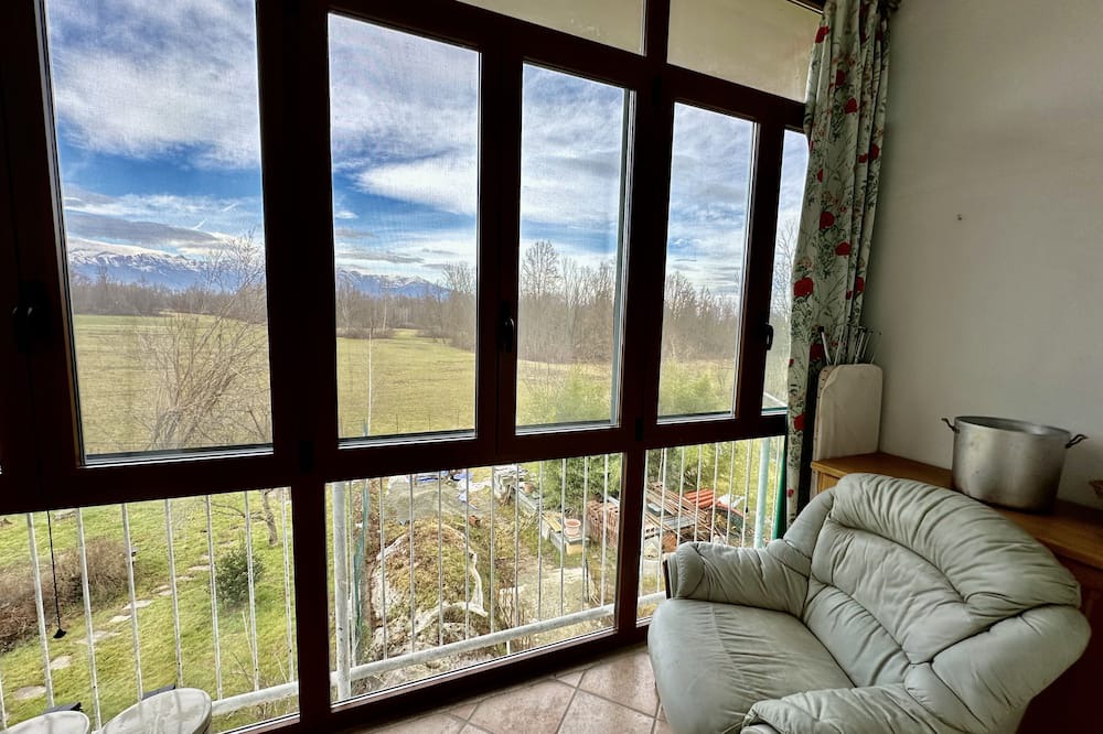 Fiano Apartment | Finestra sulle Alpi
