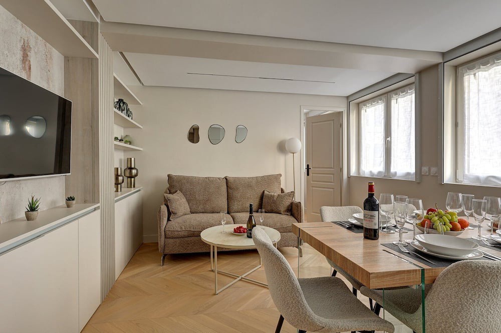Grenelle Apartment | 364 Suite Fondary 2 - Superb apartment in Paris