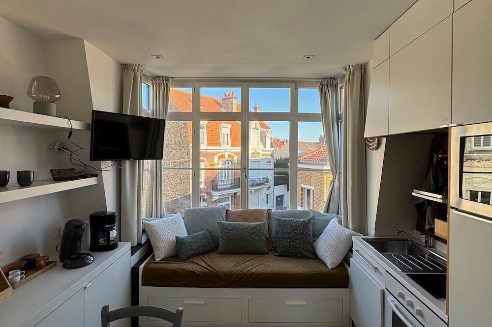 Malo-les-Bains Apartment | L'écoutille : Calme, Cosy, à Proximité de la Plage et du Centre Ville