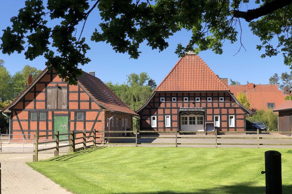 Affinghausen Apartment | Ferienwohnung "joy" auf der Alpakafarm