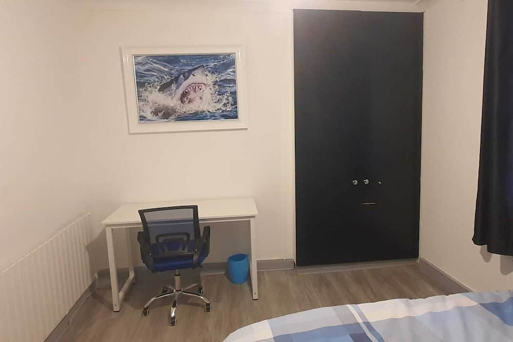 Chapeltown Apartment | Stylish and cosy Apartment