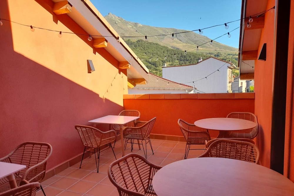 Serranillos Hotel | HOTEL CAMINO DE LAS ESTRELLAS