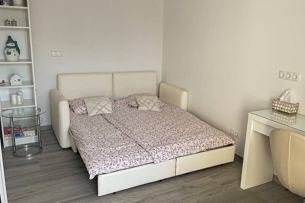 Sommerein Apartment | One-bedroom Apartment