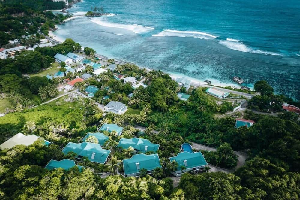 Port Glaud Villa | Private Ocean View Villa 1.