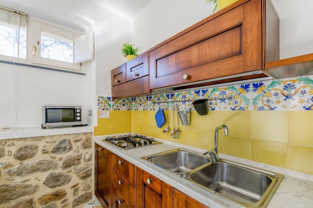 Ceraso Apartment | Apartment For 2 Adults 2 Kids - Ceraso - Cilento