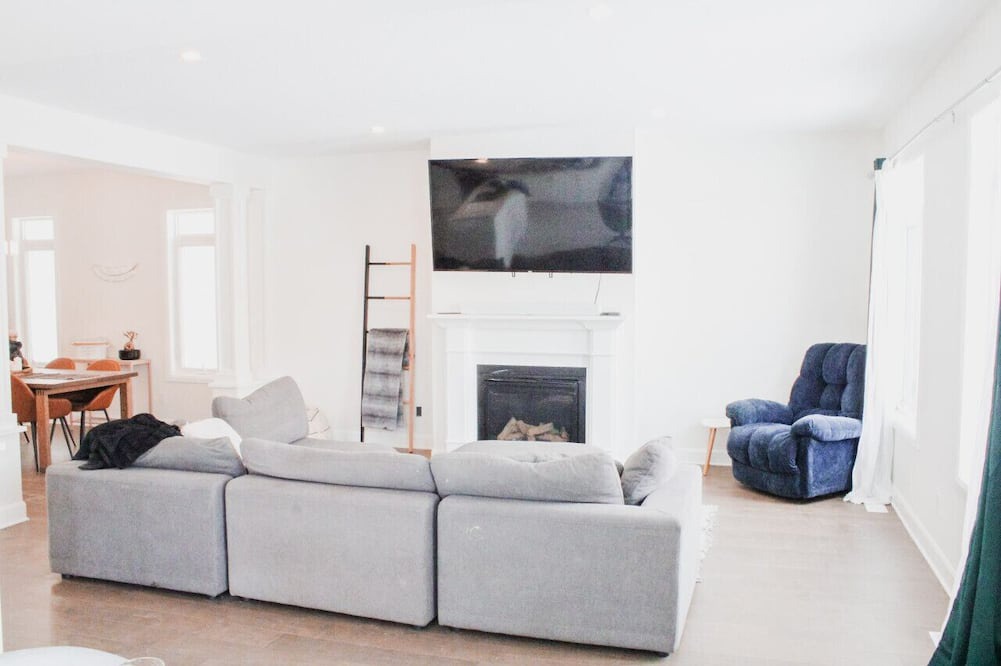 Amherstview House | Shira Serenity Place