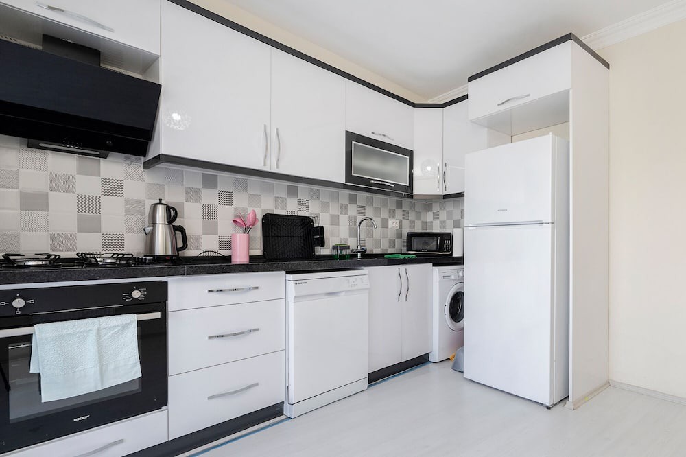 Osmangazi Apartment | Duplex Flat w Nature View Balcony and AC in Bursa