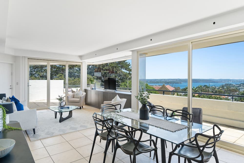 Vaucluse Apartment | South Head - Premier Penthouse with amazing views of Harbour Bridge, City Skyline and Sydney Harbour