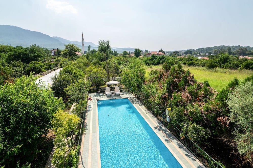 Koycegiz Villa | Dreamy Duplex Villa w Pool, Garden, BBQ in Mugla