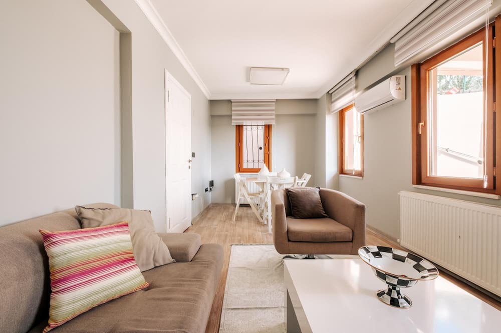 Sakarya Province Apartment | Duplex Flat Near Bilgi University and Golden Horn