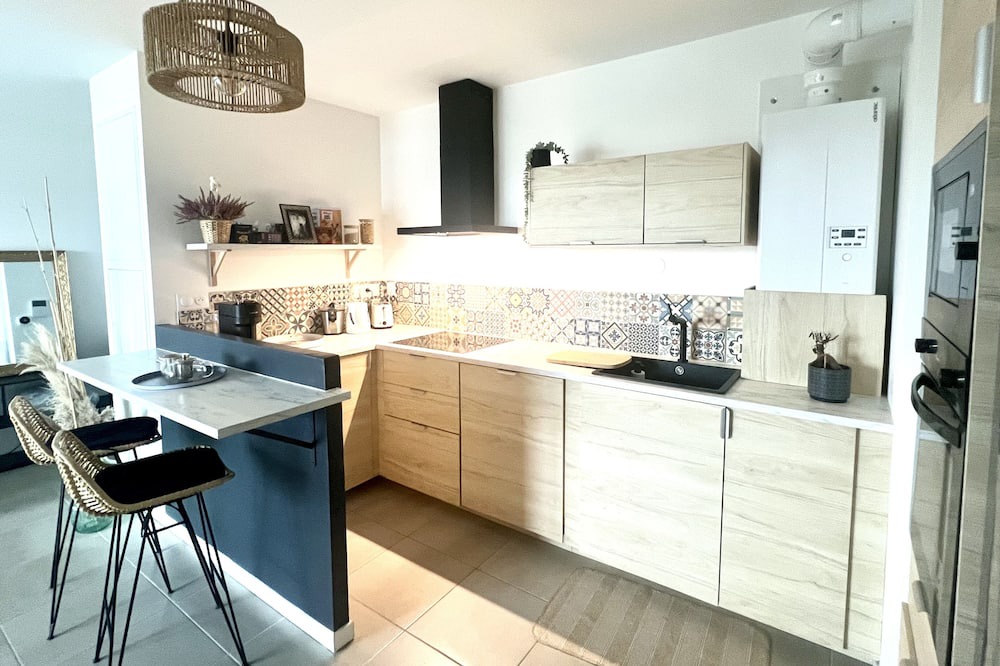 Cenon Apartment | Appartement Lumineux Avec Ascenseur, Proximité Transports en Commun