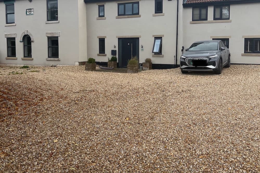 Mosborough Other | BEAUTIFUL MODERN 5 BEDROOM SPACIOUS FARM HOUSE